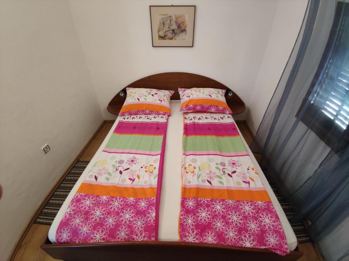 Apartments Vodice Srima Екстериор снимка